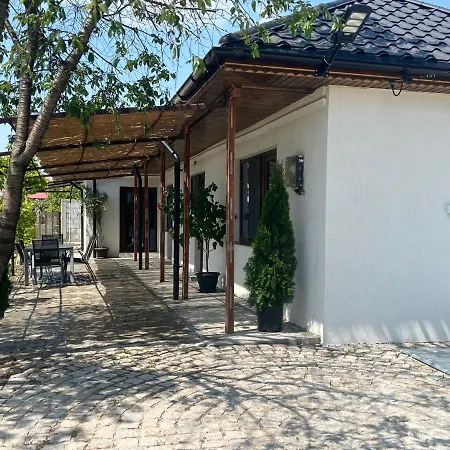 Pensiunea Bujorul Dobrogean Greci Exterior photo